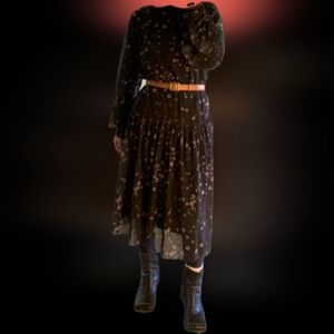 NWOT H&M Patterned Mesh Dress. L (14/16/18)